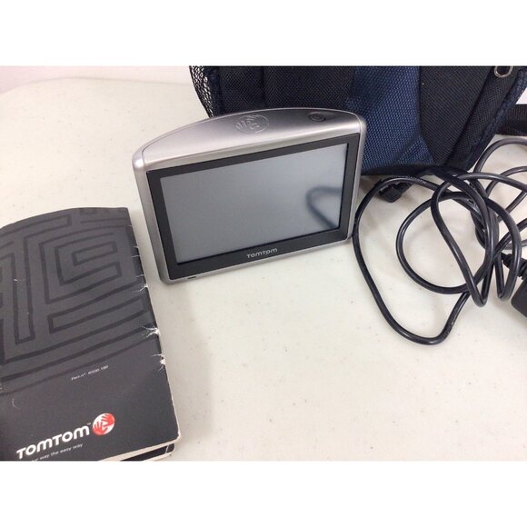 TOM TOM Gps Navigation Car Charger Bundle Lot - Picture 2 of 6